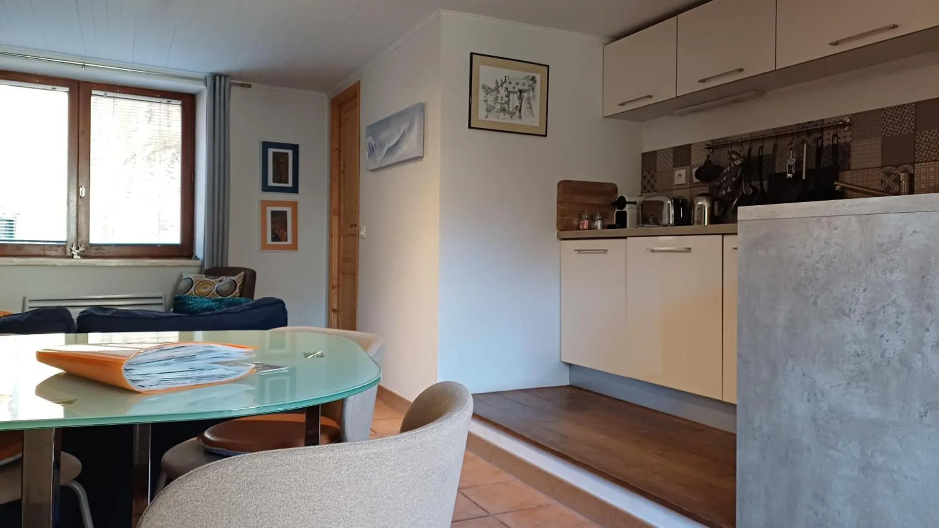 Maison A Tour Briancon Apartment