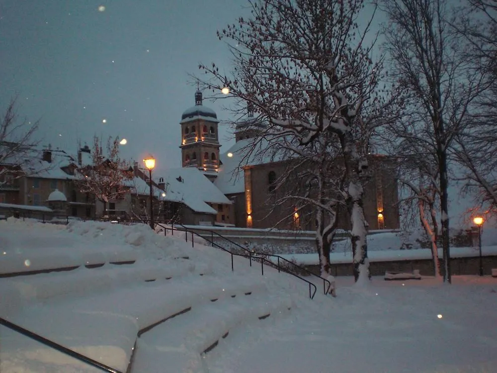 Maison A Tour Briancon