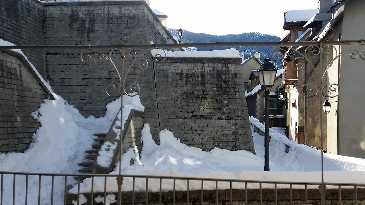 Apartment Maison A Tour Briancon