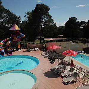 3* Camping La Simioune En Provence