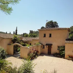  Ferienhaus Des Gardettes